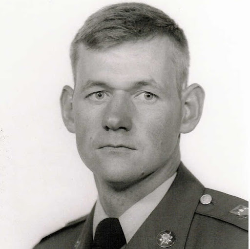 Robert Sellers Photo 34