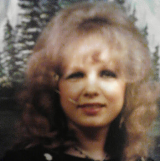 Linda Potter Photo 27