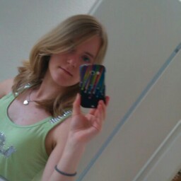 Sophia Wagner Photo 25
