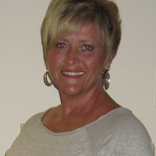 Teresa Harris Photo 40