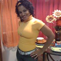 Candice Daniels Photo 5