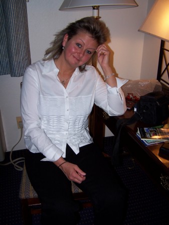Candace Cox Photo 38