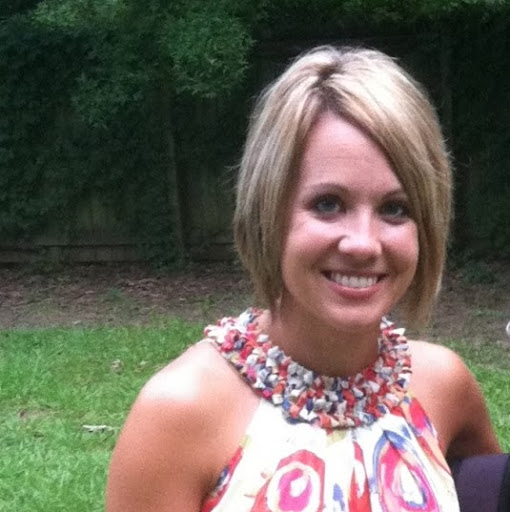 Jennifer Vickers Photo 41
