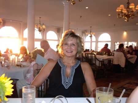 Debbie Vaughn Photo 4