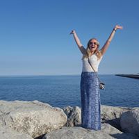 Sara Thurber Photo 3
