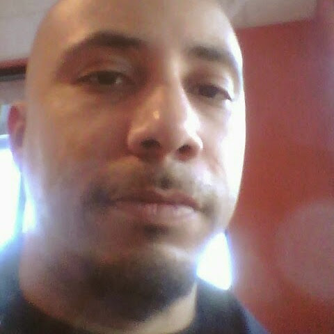 Eduardo Quinones Photo 22