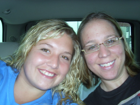 Nicole Simmons Photo 19