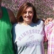 Stephanie Barnes Photo 14