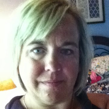 Jennifer Tew Photo 24