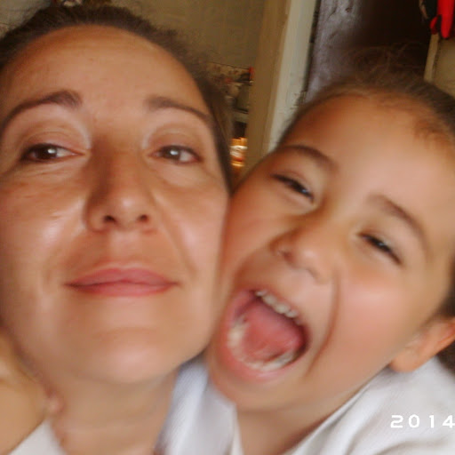 Mary Mora Photo 37