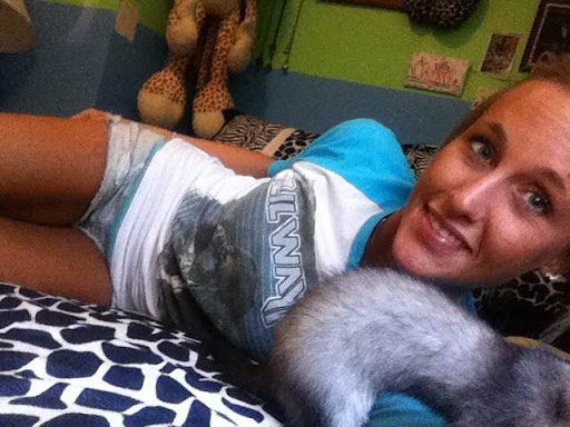 Hannah Nichols Photo 10