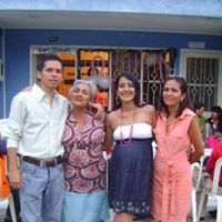 Reina Machado Photo 3
