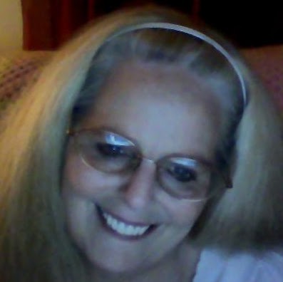 Lori Phelps Photo 33