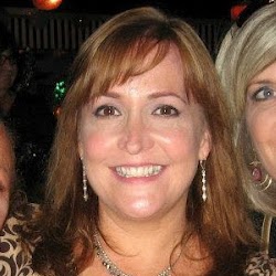 Denise Saylor Photo 17