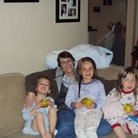 Linda Sperling Photo 28