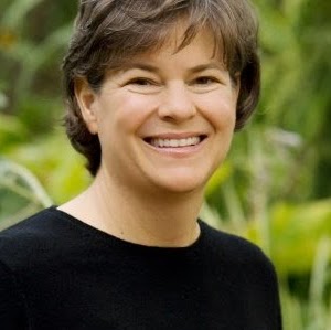 Elizabeth Erickson Photo 30