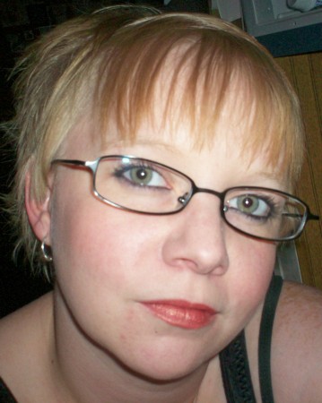 Amanda Stone Photo 5