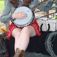 Sarah Sharpe Photo 24