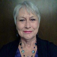 Kathryn Myers Photo 15