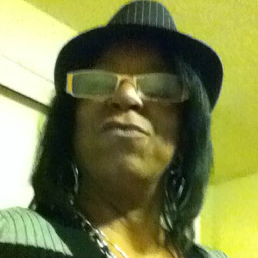 Debra Farley Photo 28