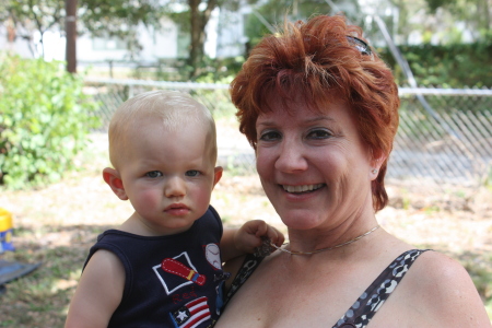 Carol Myers Photo 38