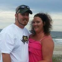Sarah Vaught Photo 17