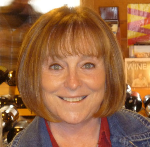 Linda Mcintyre Photo 28