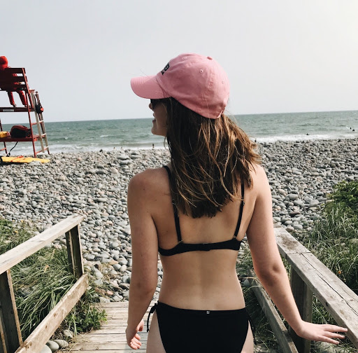 Ellen Lewis Photo 31