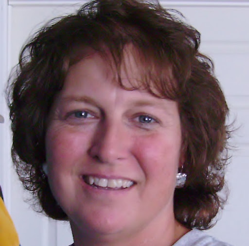 Tammy Lloyd Photo 1