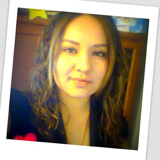 Jennifer Valencia Photo 42