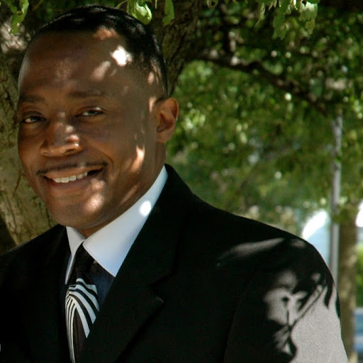 Roland Johnson Photo 41
