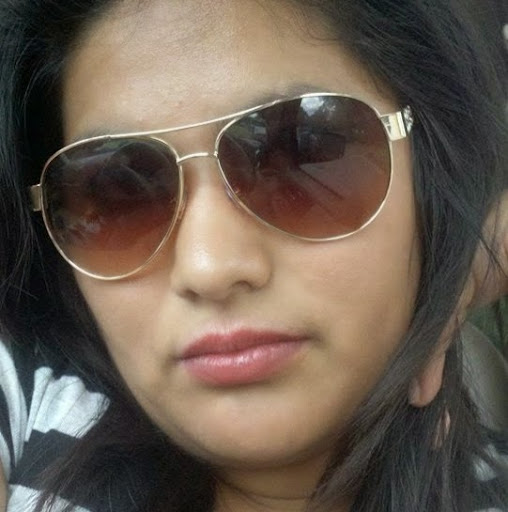 Julia Rosales Photo 39