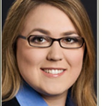 Elizabeth Grimm Photo 34