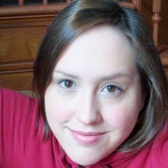 Sara Sullivan Photo 30