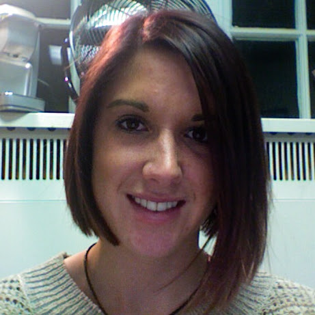 Lindsay Harrison Photo 21