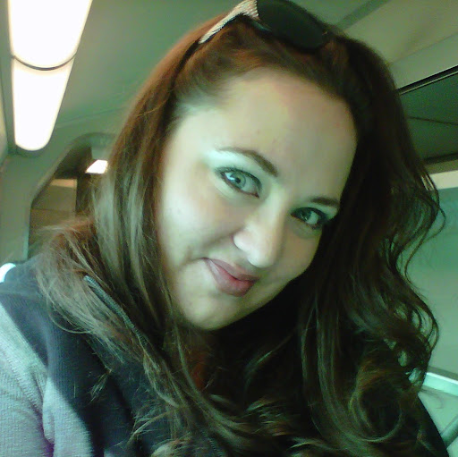 Anna Moore Photo 32