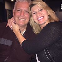 Julie Gustafson Photo 28