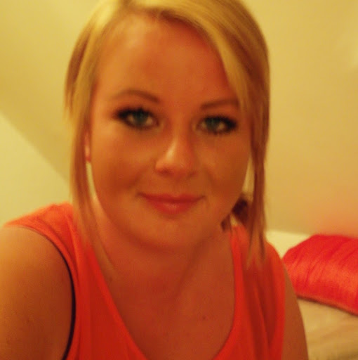 Jeanette Pedersen Photo 8