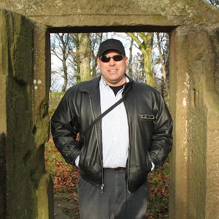 Alan Holbrook Photo 7