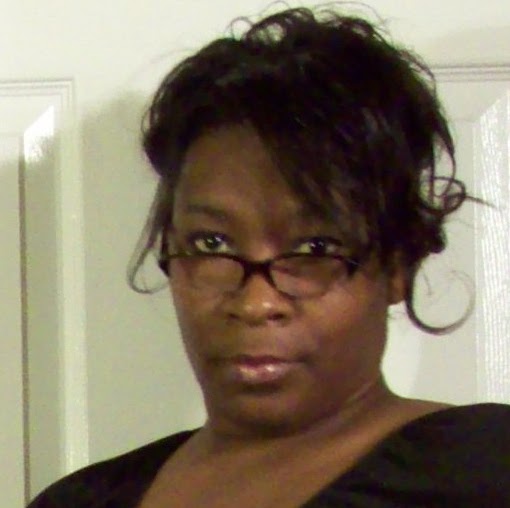 Tracie Barnes Photo 32