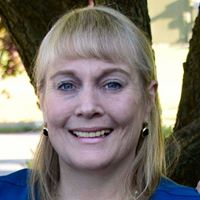 Kimberly Hinton Photo 22