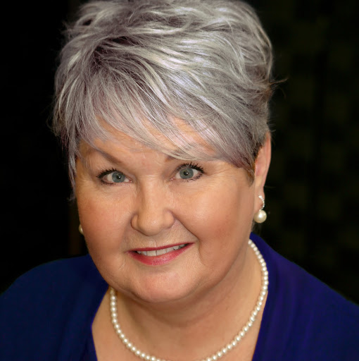 Cynthia Vaughn Photo 10