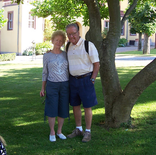 Lois Peterson Photo 26