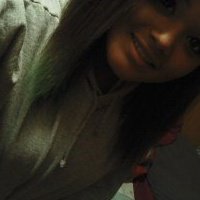 Cassandra Gordon Photo 26