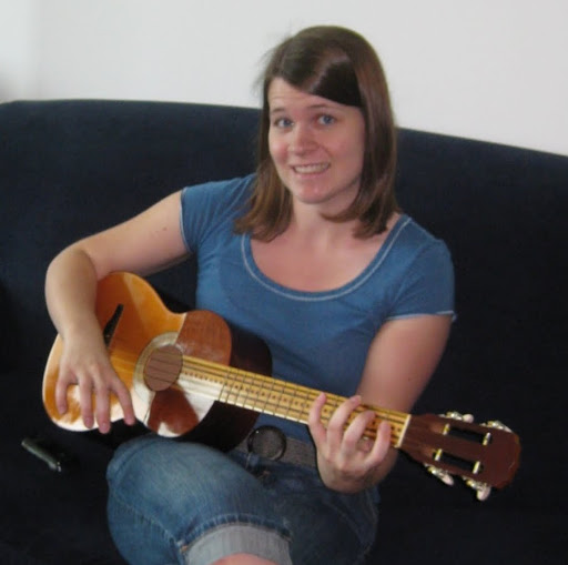 Sarah Schultz Photo 32