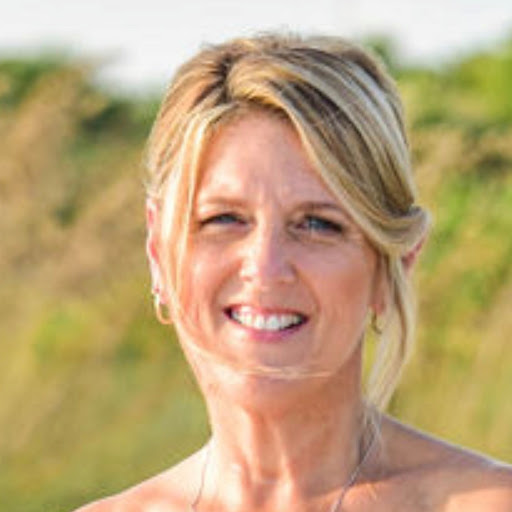 Lori Atkinson Photo 37