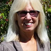 Debra Lively Photo 20
