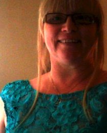 Denise Pierce Photo 15