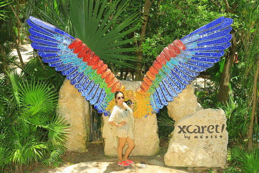 Erika Morales Photo 37