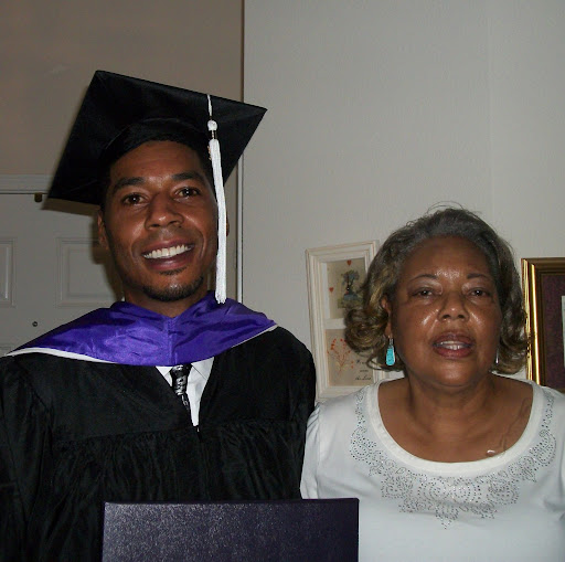Julian Washington Photo 22